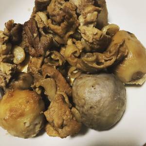 里芋と牛バラ肉の煮物