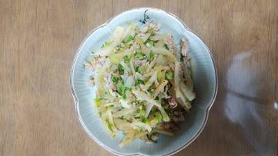 大根のしょうがじょうゆ炒め