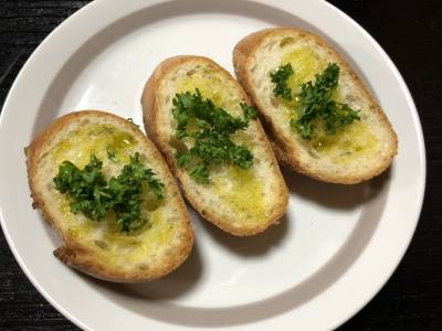 ガーリックトースト