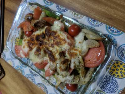 アボカド・アッチッチーズ