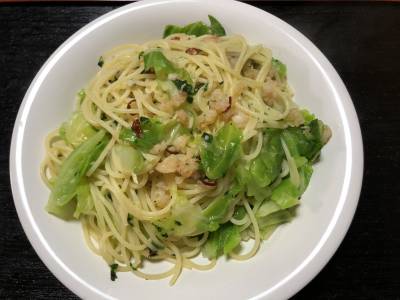 春キャベツとえびのパスタ 柚子こしょう風味