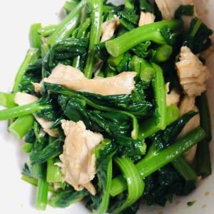 蒸し鶏と菜の花のあえ物