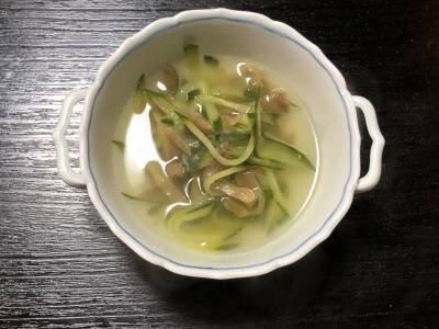 ザーサイときゅうりのスープ