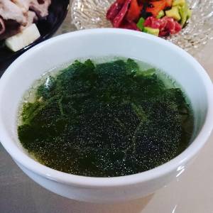 わかめとみつばのスープ