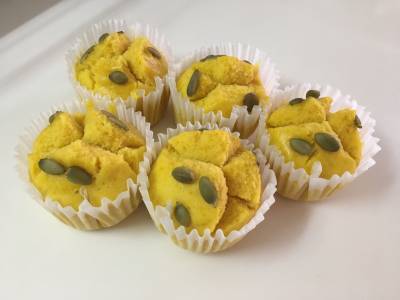 米粉のかぼちゃ蒸しカップケーキ