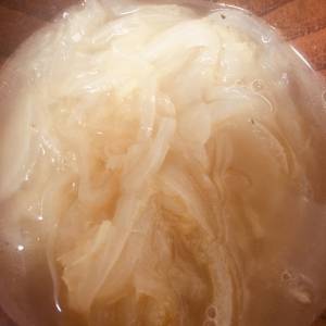 簡単オニオンスープ