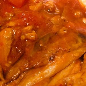 揚げなすとトマトの辛み炒め