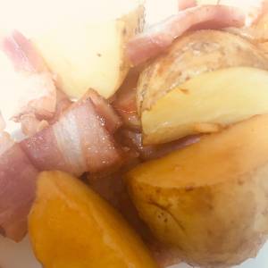 じゃがいもとベーコンの煮ころがし