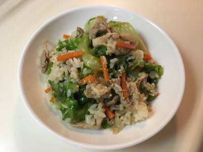 たっぷりレタスの混ぜ込みごはん