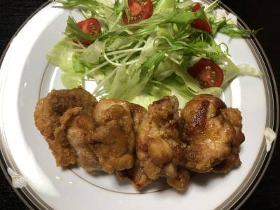 鶏のから揚げ