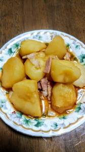じゃがいもとベーコンの煮ころがし