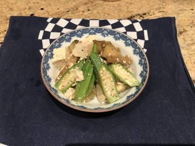 オクラと焼きなすのくずし豆腐あえ