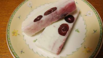 チェリーのセミフレッド