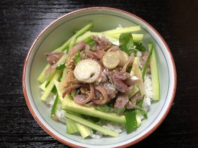 梅ご飯のあじのせ丼