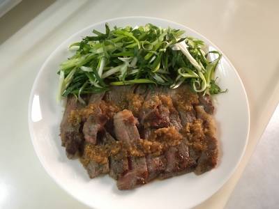 薬味ミックスの和風ステーキ