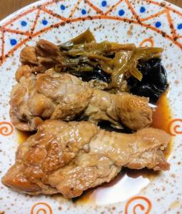 手羽元の黒酢煮