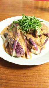 冷やしなすのごまソース