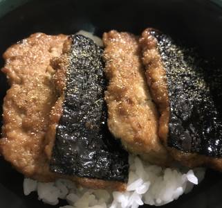 豆腐のかば焼き丼