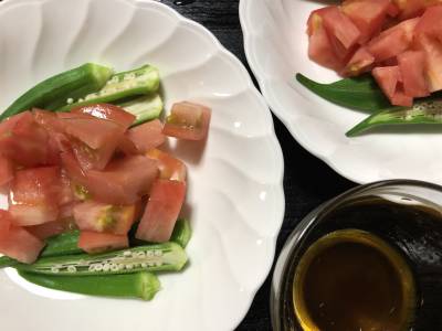 トマトとオクラのサラダ