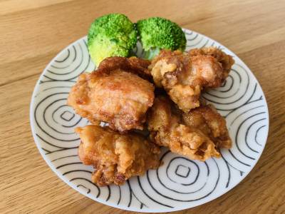 鶏のから揚げ