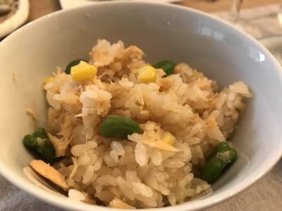 とうもろこしとさけの炊き込みご飯