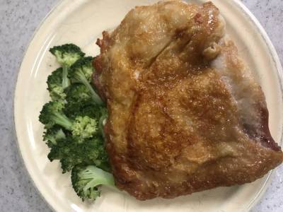 チキンソテー