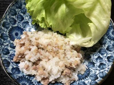 にんにく肉みそそぼろの混ぜごはん