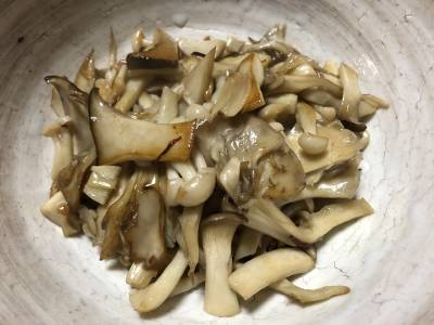 きのこの強火ソテー