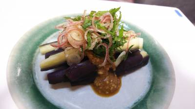 冷やしなすのごまソース