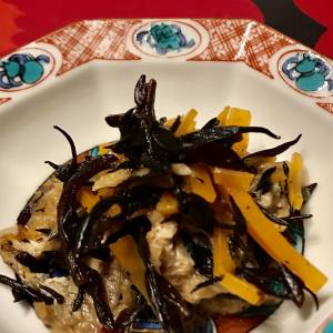 ひじきの炊いたん