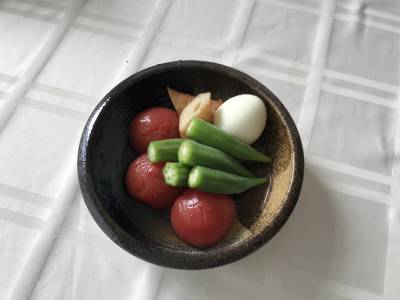 丸ごとトマトの夏おでん