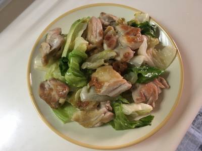 鶏肉の梅バター炒め