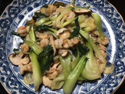 えびとチンゲンサイの炒め物