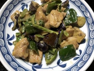 豚ロースと彩り野菜のオイマヨ炒め