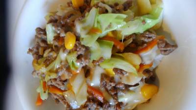 ひき肉チーズのつゆだくキャベツ丼 レシピ 野本 やすゆきさん みんなのきょうの料理 おいしいレシピや献立を探そう