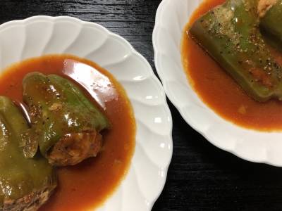 ピーマンの肉詰め トマトジュース煮