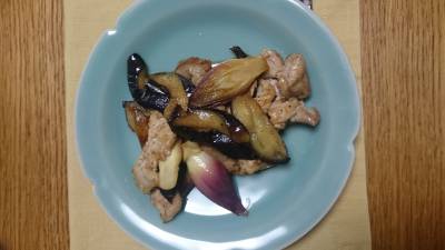 豚肉、なす、みょうがの酢炒め