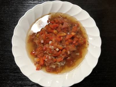 野菜をたくさんとれる「食べるソース」