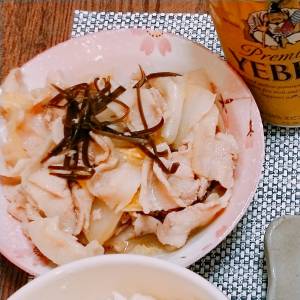 白菜と豚バラ肉の煮物