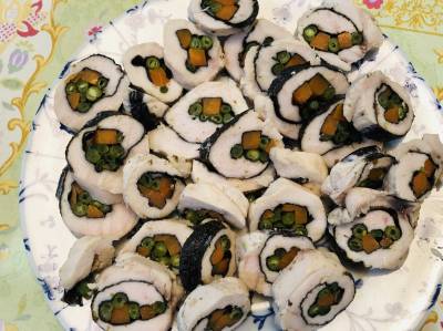 鶏むねロールのレンジ蒸し