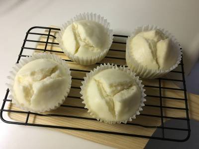 米粉のはちみつ蒸しカップケーキ