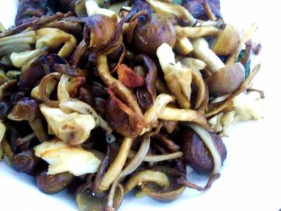 きのこの強火ソテー