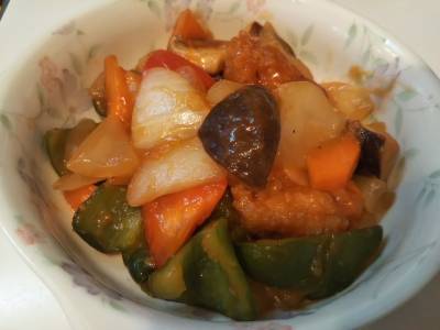 鶏肉のから揚げの酢豚風