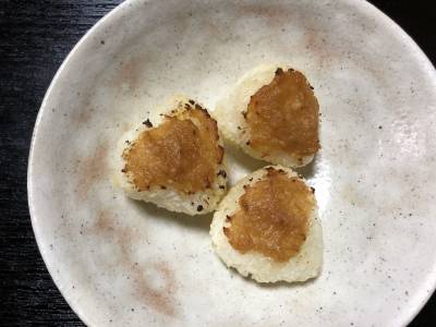 みそ焼きおにぎり