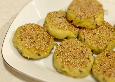 さつまいものごま焼き