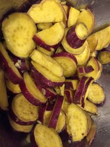 さつまいもの塩オイル蒸し