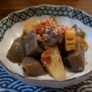 たけのことこんにゃくのおかか煮