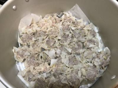 塩キャベツたっぷりのシューマイ