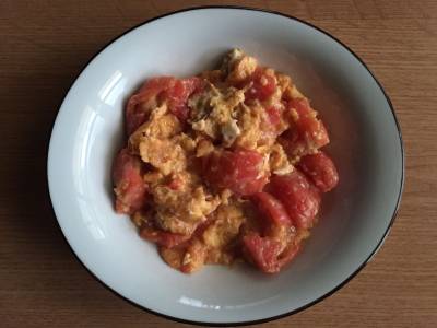 卵とトマトの炒め物