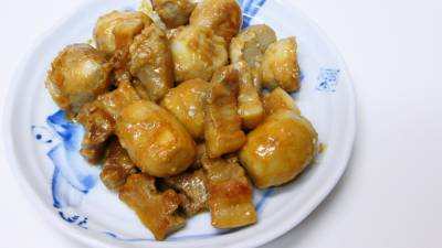 里芋と牛バラ肉の煮物